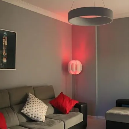 Apartment сomfortable And Free Garage Parking *